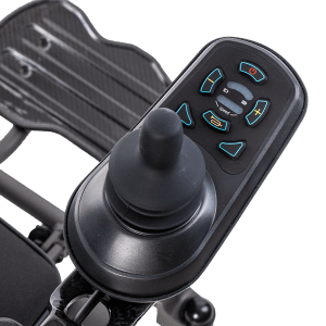 joystick ajustable y toma de carga de la silla de ruedas Kittos Magnesium