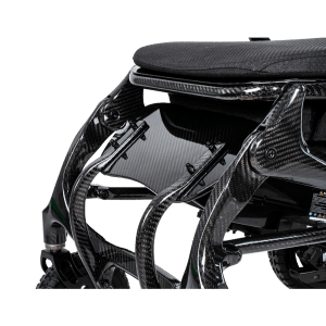 silla de ruedas eléctrica ultraligera Kittos Carbon detalle chasis fibra de carbono