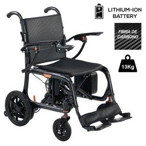 Silla eléctrica plegable de carbono R800, ultraligera (13 kg), con batería de litio 24V 12Ah, motores 2x180W y autonomía hasta 20 km. Ideal para viajar.