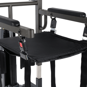 Detalle del arnés con base rígida en la Aúpa Chair Mini, asiento más firme para transferencias estables y seguras