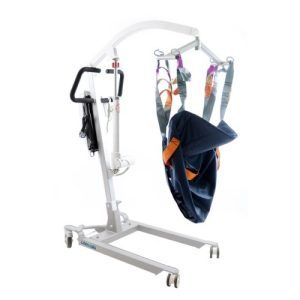 Grúa Vulcan Mini Libercar eléctrica de traslado con arnés colocado, compacta y plegable, hasta 150 kg