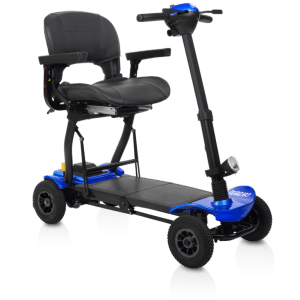 Scooter eléctrico plegable Cerdeña azul, vista semiperfil, compacto y maniobrable