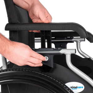 silla de ruedas aluminio ligera Capri reposabrazos regulable en altura