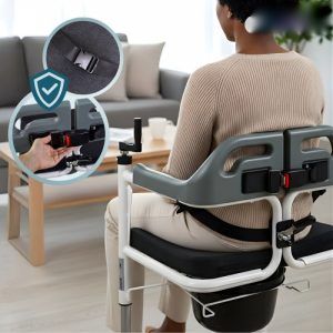 Cinturón trasero de sujeción y sistema de bloqueo en la silla de transferencia Willy