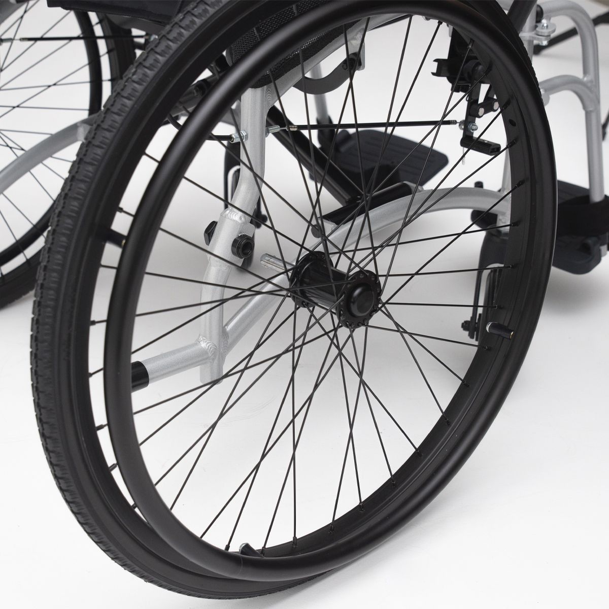 Sistema Quick Release de extracción rápida de las ruedas de la silla Ergo Transit 22